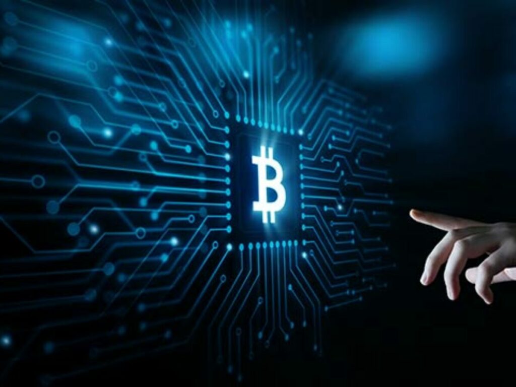 Czy warto inwestować w Bitcoin?
